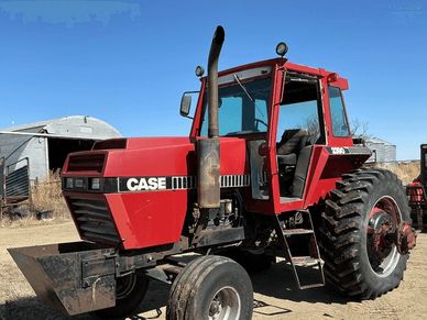 Case 2390 — Tractors lot at the Gran Consignment Sale — Spring 2026