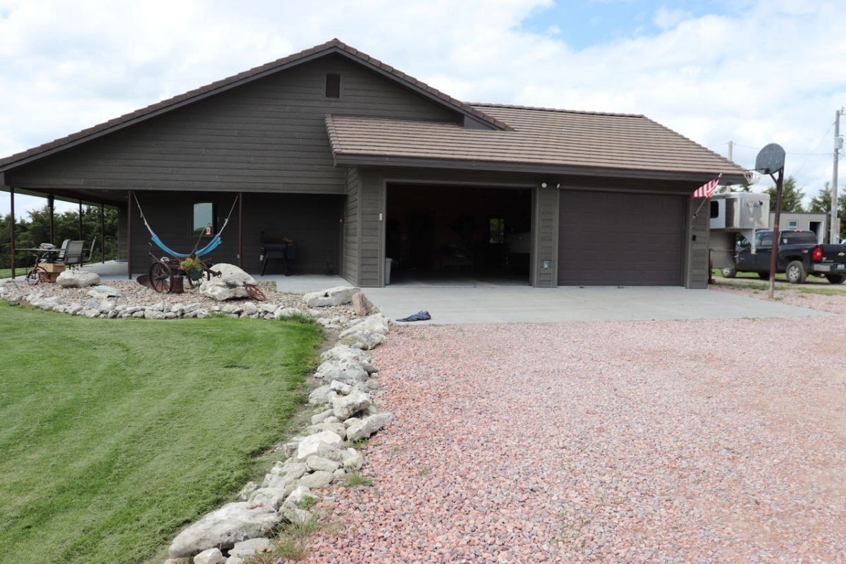 90767 396th Ave, Valentine, NE