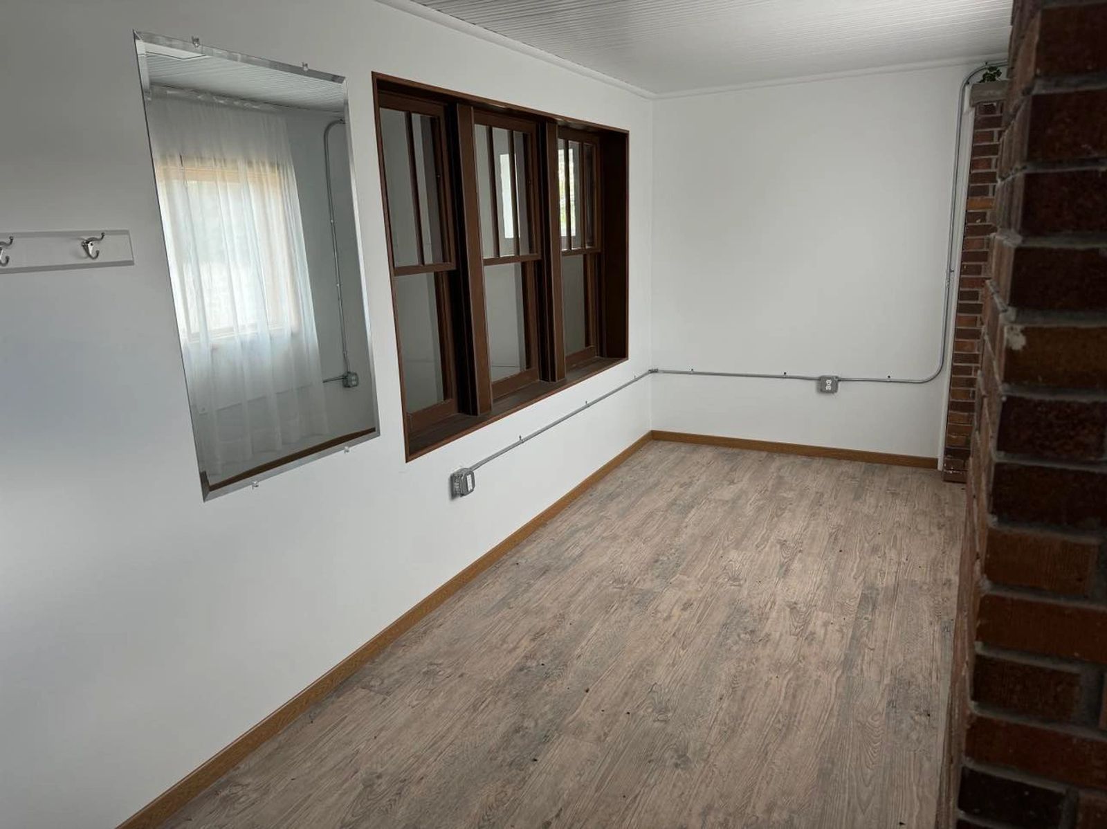 207 W. Pugh Street, Martin, SD — Martin, SD real estate photo thumbnail 6