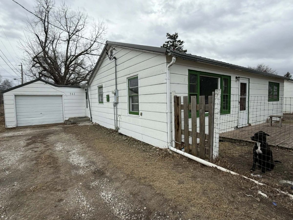 361 West 2nd Street, Mission, SD