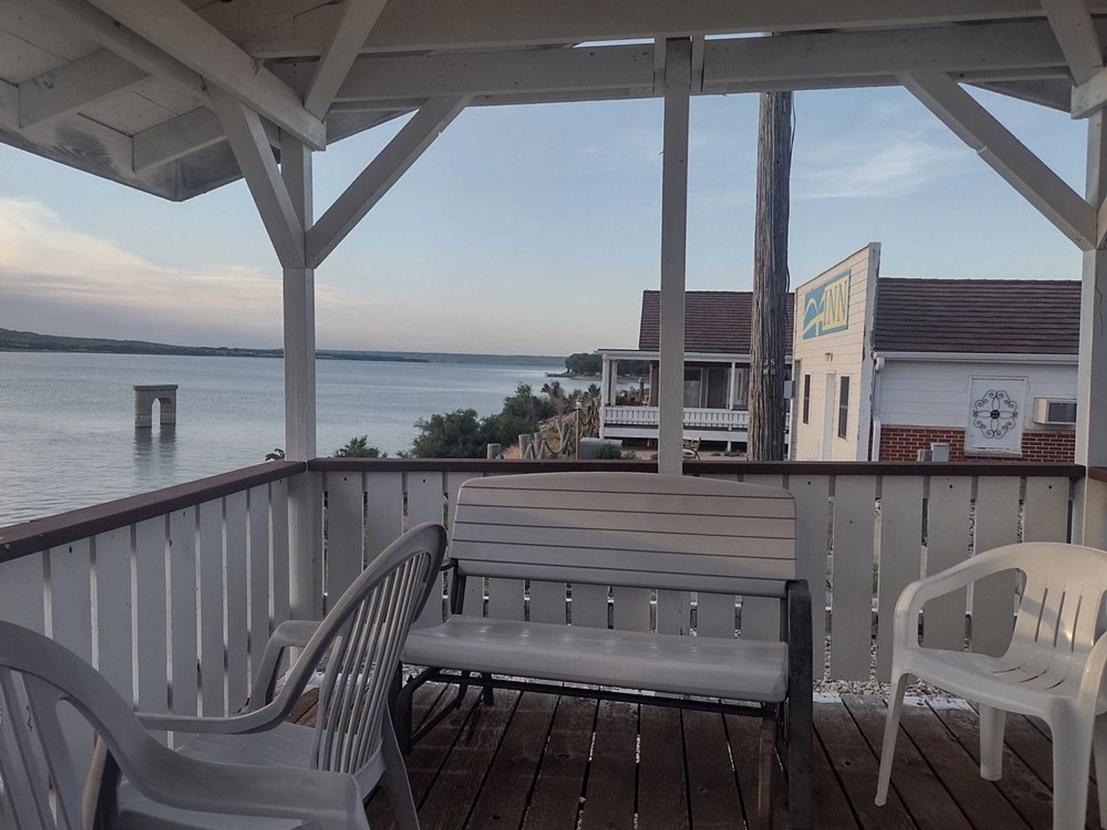 A Bridge View Inn, Chamberlain, SD — Chamberlain, SD real estate photo thumbnail 21