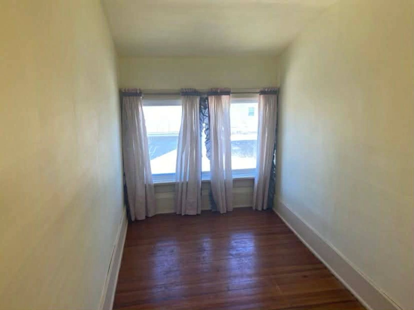 325 W 6th Street, Winner, SD — Winner, SD real estate photo thumbnail 14