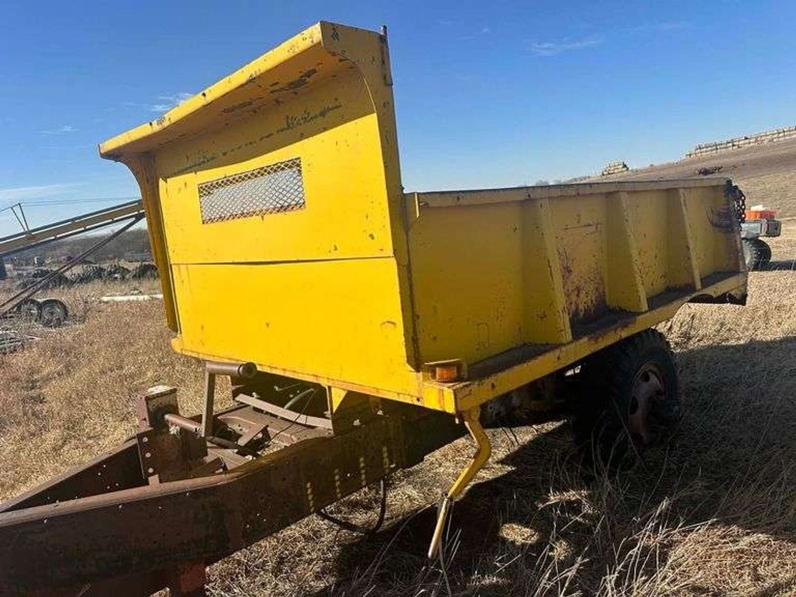 Gran Consignment Sale — Spring 2026 — Consignment Sale in Carter, SD thumbnail 33