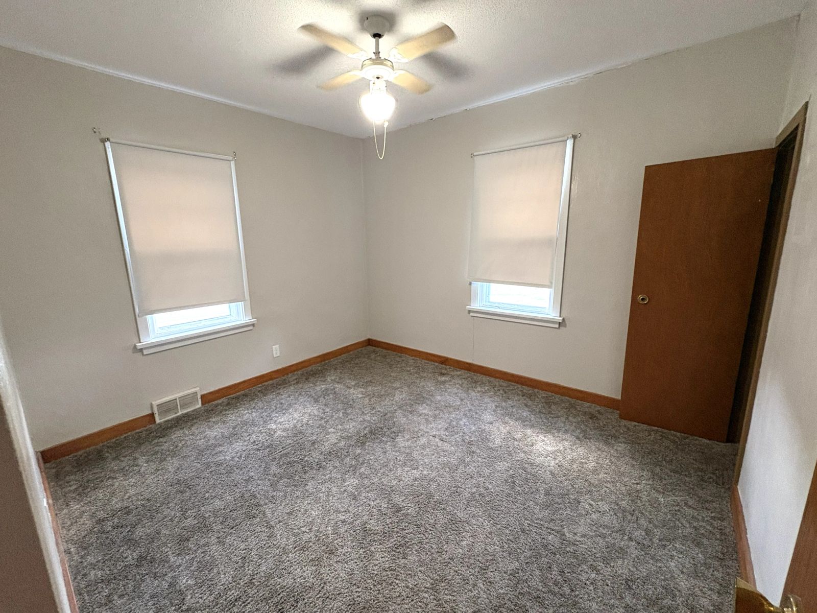 225 East 6th Street, Winner, SD — Winner, SD real estate photo thumbnail 16