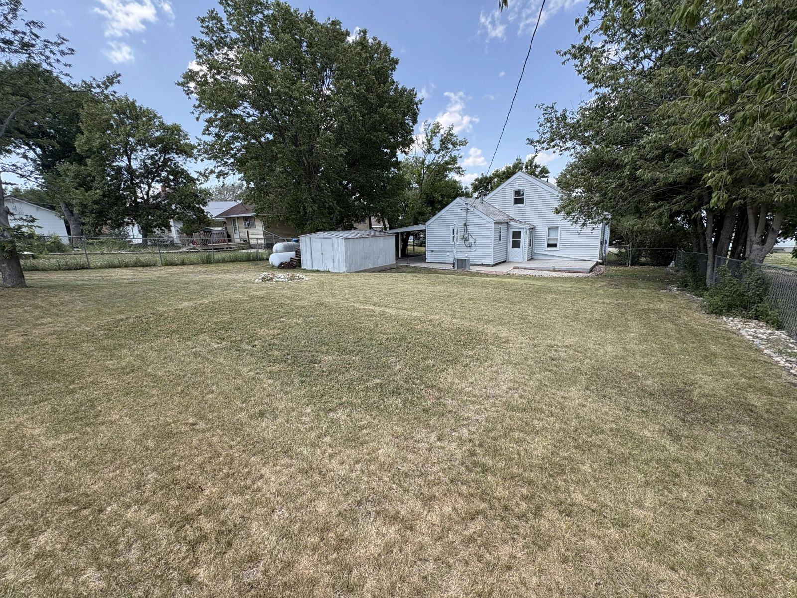 225 East 6th Street, Winner, SD — Winner, SD real estate photo thumbnail 10