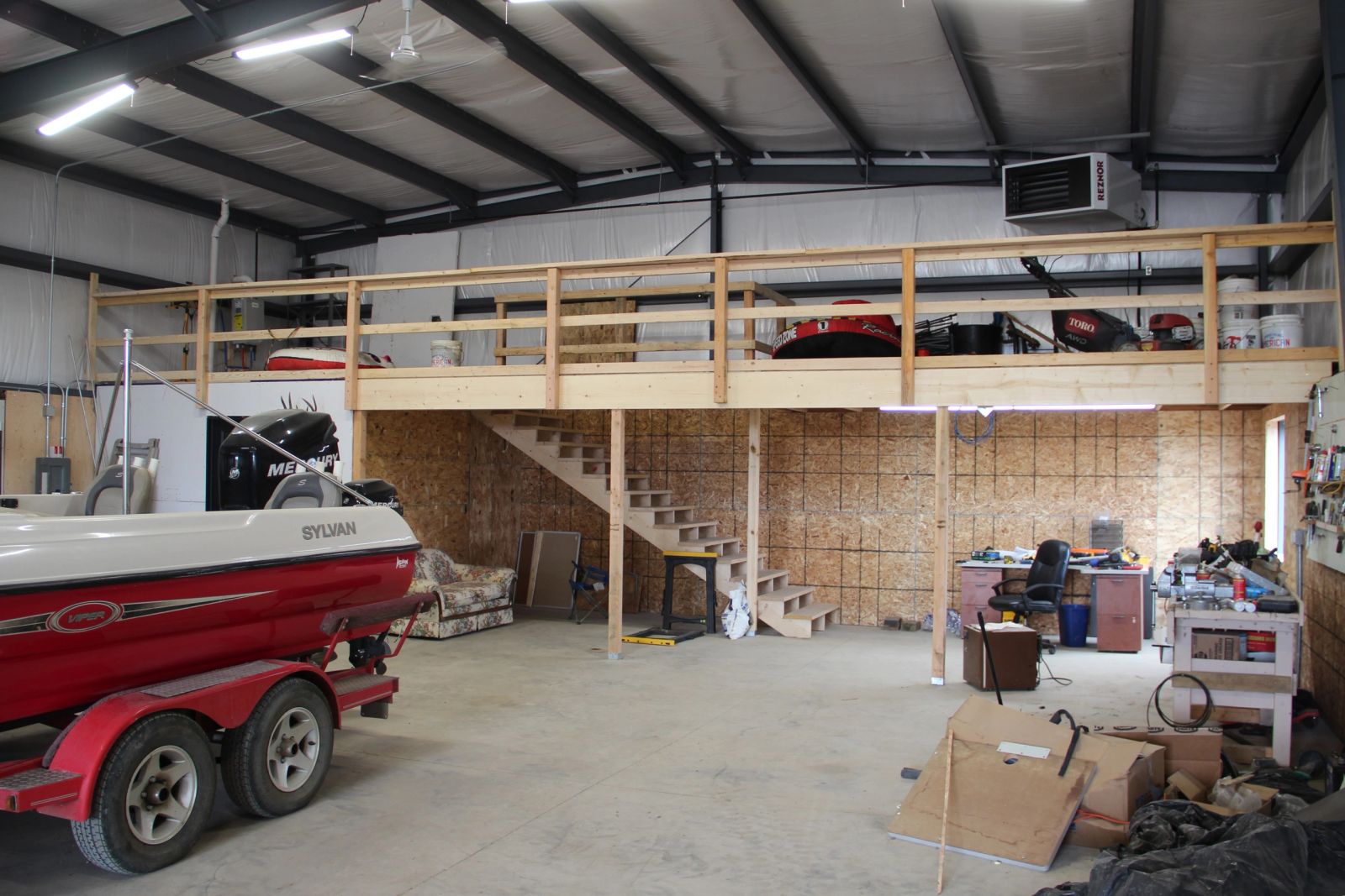 725 E 1st Street Commercial Shop, Gregory, SD — Gregory, SD real estate photo thumbnail 2