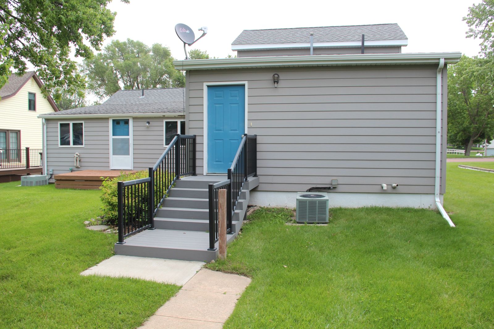 533 Washington Street, Burke, SD — Burke, SD real estate photo thumbnail 2