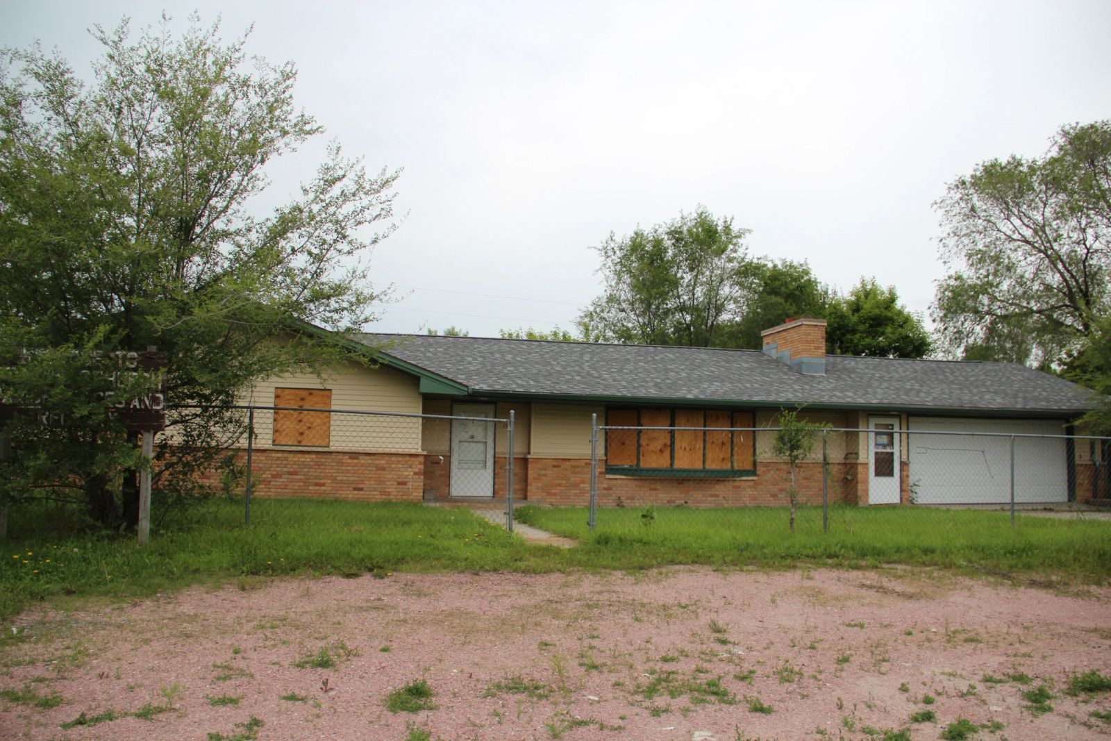 150 Jefferson Street, Mission, SD — Sealed Bid Auction in Mission, SD thumbnail 4