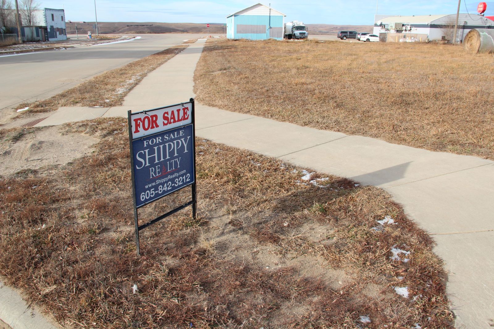 Large Residential Bare Lot, White River, SD — White River, SD real estate photo thumbnail 3
