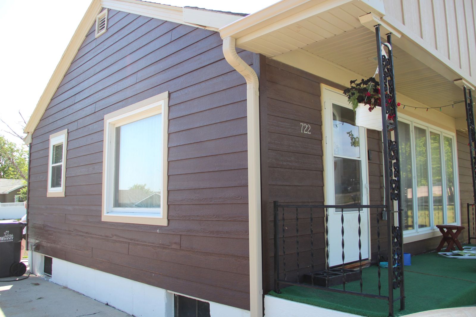 722 Harding Street, Winner, SD — Winner, SD real estate photo thumbnail 5