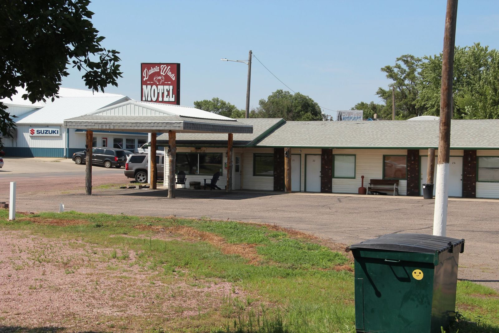 Dakota Winds Motel, Kimball, SD — Kimball, SD real estate photo thumbnail 18
