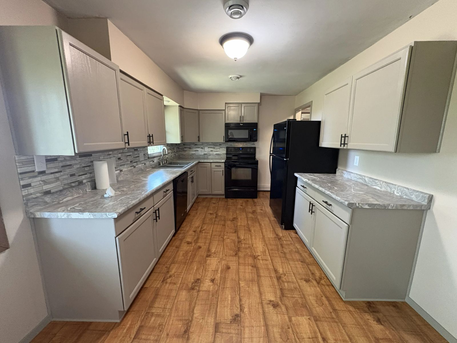 501 W 12th Street, Winner, SD — Winner, SD real estate photo thumbnail 10
