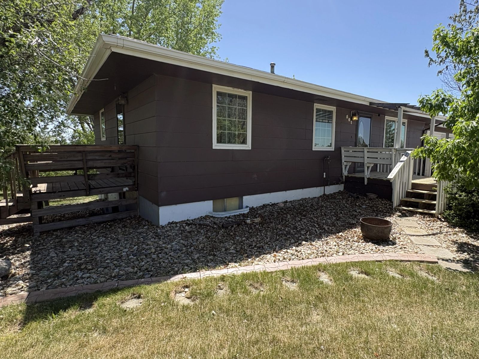 501 W 12th Street, Winner, SD — Winner, SD real estate photo thumbnail 7