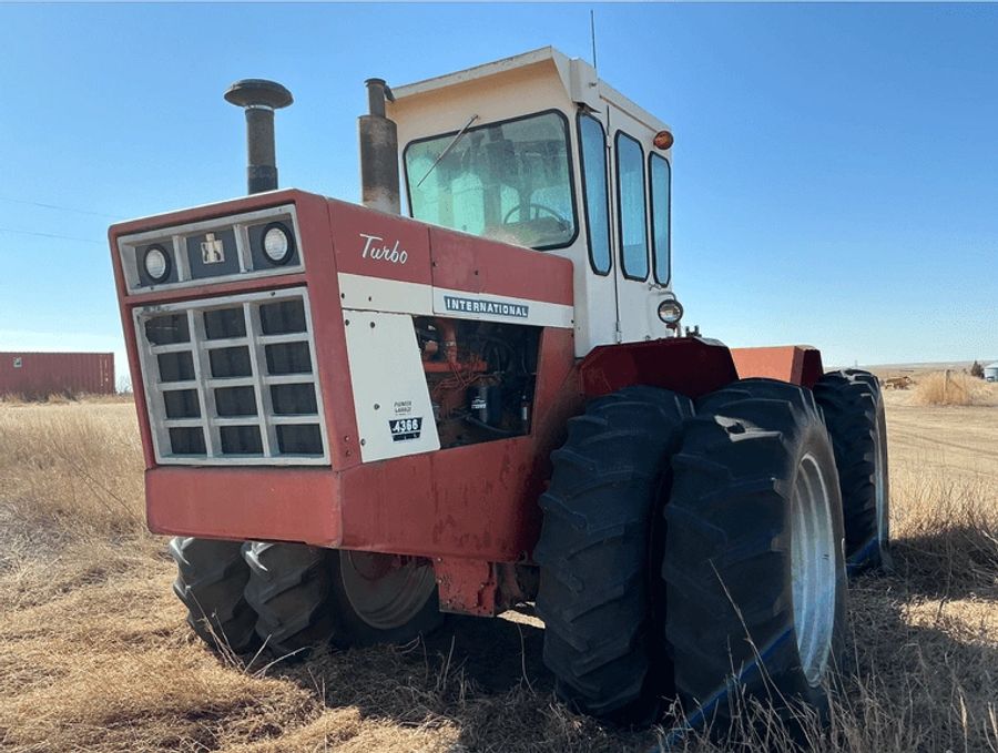 International 4366 — Tractors lot at the Gran Consignment Sale — Spring 2026