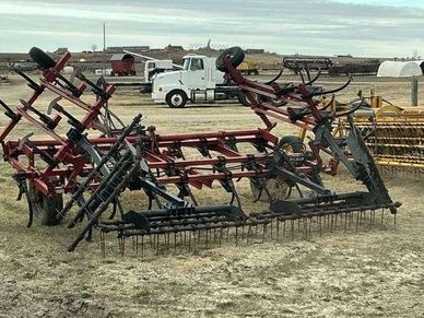International 4500 — Grain/tillage Equipment lot at the Gran Consignment Sale — Spring 2026