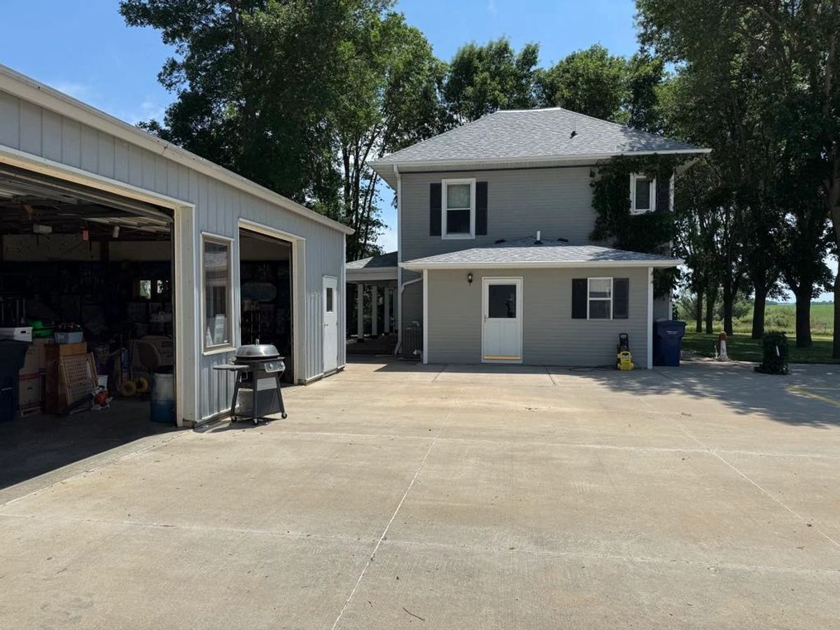 46638 256 Street, Hartford, SD