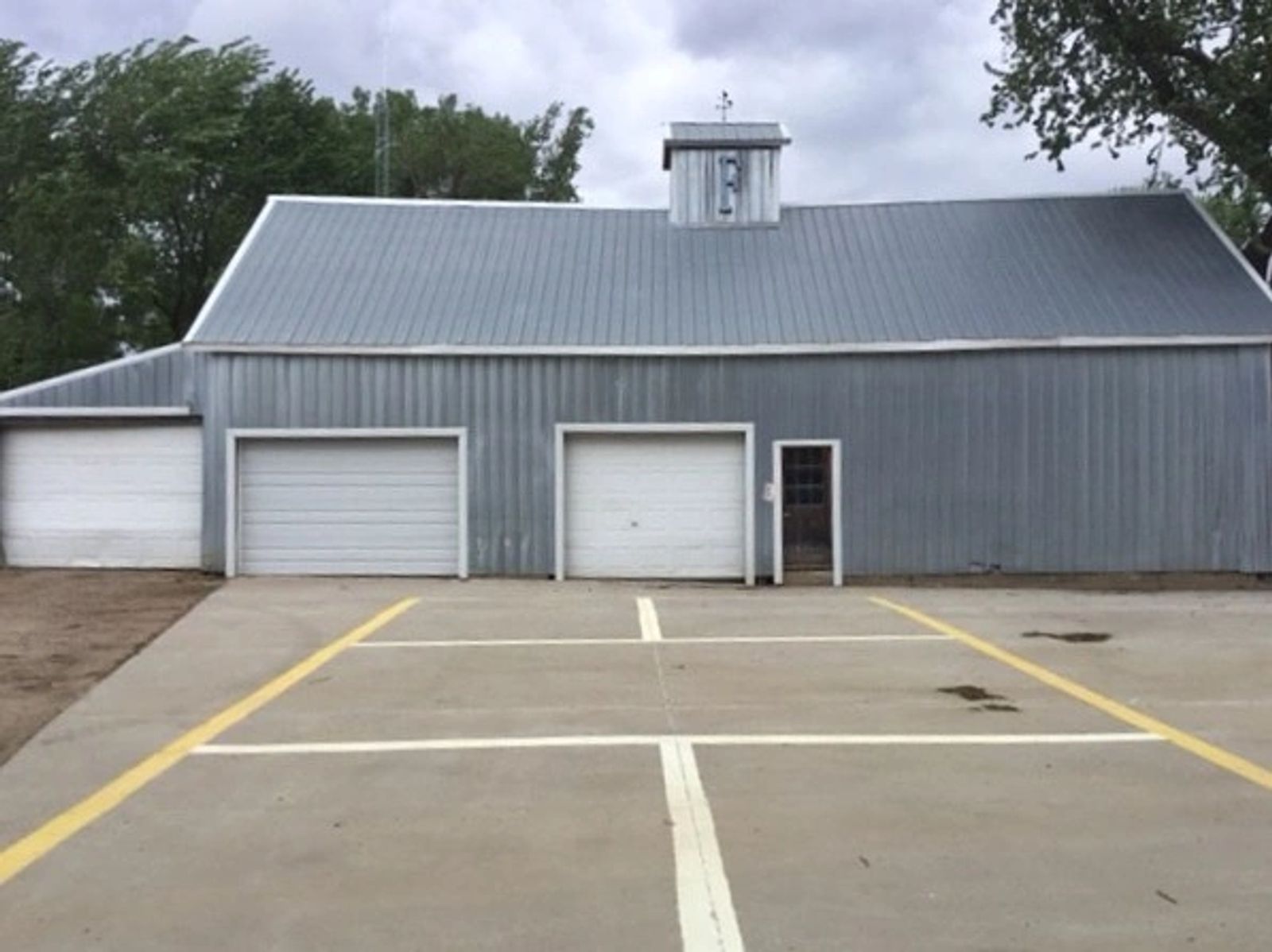 46638 256 Street, Hartford, SD — Hartford, SD real estate photo thumbnail 5