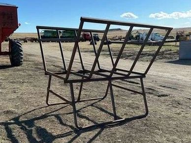 Single Bale Feeder — Cattle Equipment lot at the Gran Consignment Sale — Spring 2026