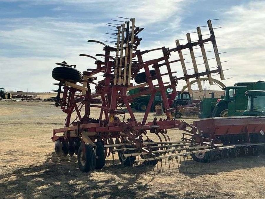 Krause Landman 3100 — Grain/tillage Equipment lot at the Gran Consignment Sale — Spring 2026