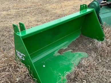 MDS Skid Loader — Small Equipment lot at the Gran Consignment Sale — Spring 2026