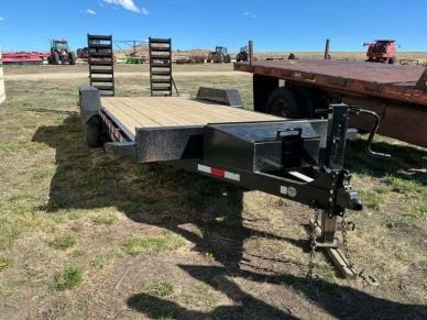 Nova Midsota Trailer — Vehicles, trailers lot at the Gran Consignment Sale — Spring 2026