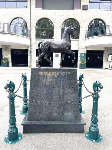 Breeder's Cup statue