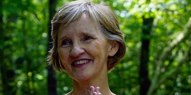 Therapeutic Yoga
www.marieblairyoga.com


