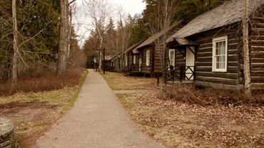 
Lake McDonald Lodge & Cabins | Glacier National Park
