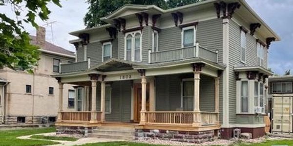 Greeley Colorado 1871 Mead house.
The porch was six inched out of level on the left side and three i