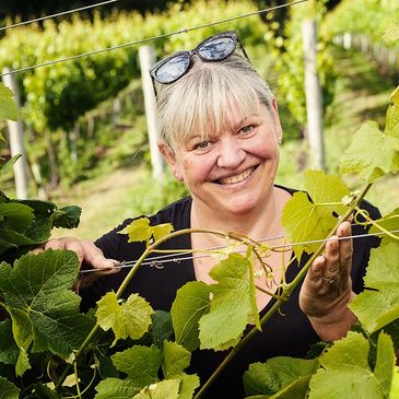 Jonica Fox, of Fox & Fox Mayfield, an English Sparkling Wine producer since 2004. 