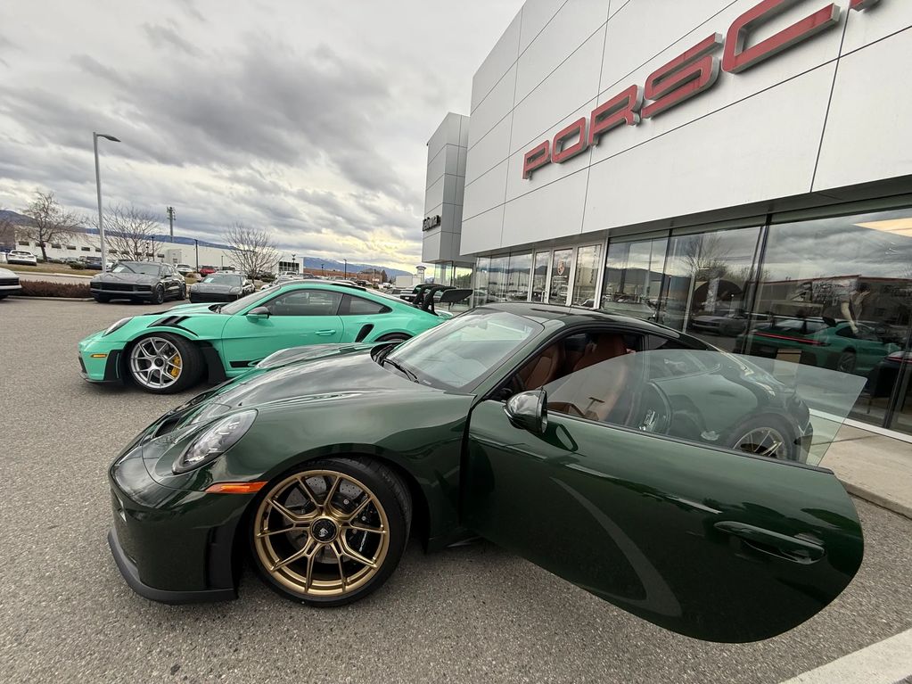 2026 Porsche 911 GT3 Touring
Delivery Mileage
$409,900 
Stock #010