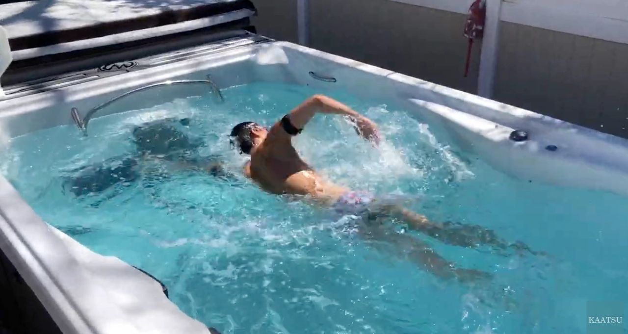 Kaatsu Aqua in Counter-current pool