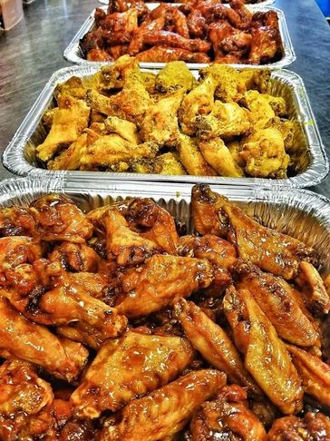 Get ready for game day with our ultimate wing tray! Enjoy 50 mouthwatering wings for just $35—perfec