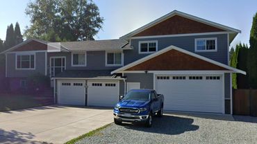 Custom Addition to a home in Langley BC that included a legal suite over the new custom shop/garage