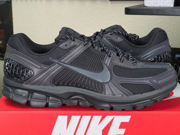Nike Zoom Vomero 5
'Black Reflective'
IM6597-001
Release Date: October 2025
