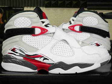 Air Jordan 8 Retro
'Bugs Bunny'
305381-100
Release Date: December 2025