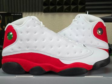 Air Jordan 13 Retro
'OG Chicago'
414571-102
Release Date: March 2026
