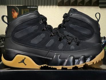 Air Jordan 9 Retro Boot NRG
'Black Light Gum'
AR4491-025
Release Date: November 2021