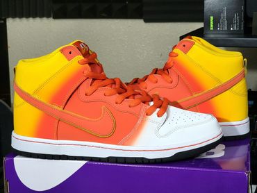 Nike SB Dunk High Pro
'Sweet Tooth Candy Corn'
FN5107-700
Release Date: October 2023