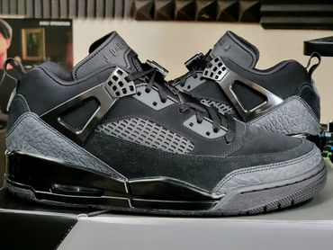 Spike Lee x Jordan Spizike Low
'Black Cat'
FQ1759-001
Release Date: June 2024