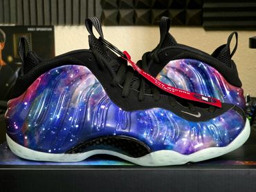 Nike Air Foamposite One QS
'Galaxy'
FQ4303-400
Release Date: February 2025