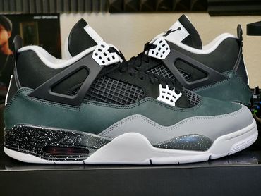 Air Jordan 4 Retro
'Fear'
FQ8138-002
Release Date: November 2024