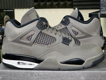 Air Jordan 4 Retro
'Cave Stone'
FV5029-200
Release Date: September 2025