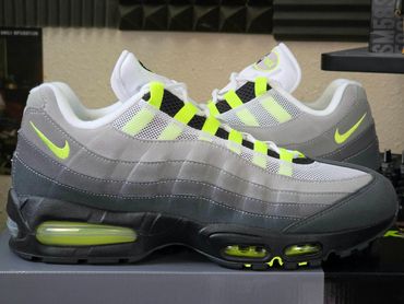 Nike Air Max 95 OG Big Bubble
'Neon Yellow'
HM4740-001
Release Date: March 2026