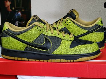 Nike Dunk Low QS
'Halloween Skull'
HV6103-300
Release Date: October 2024