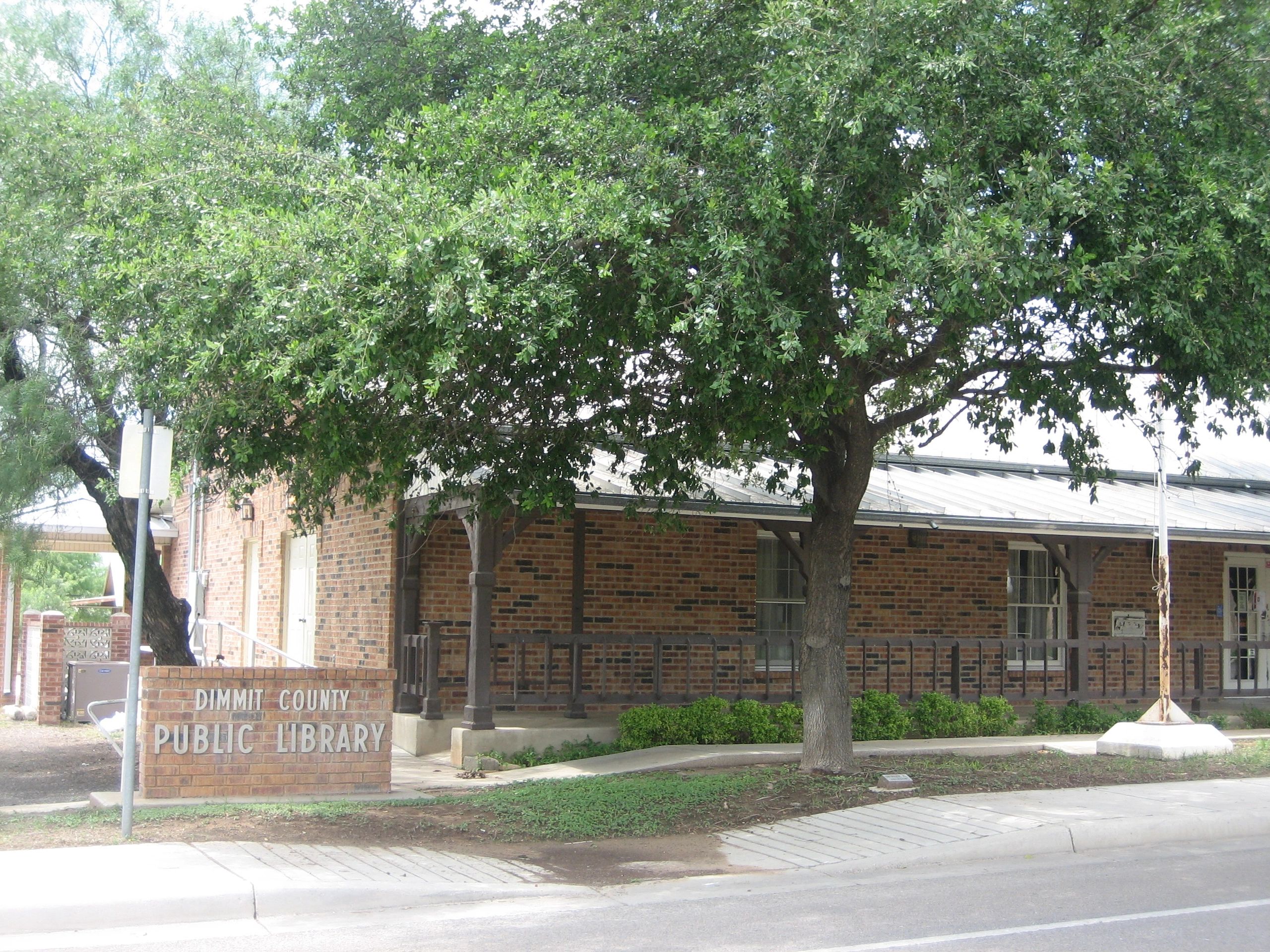Dimmit County Public Library & Wade Museum