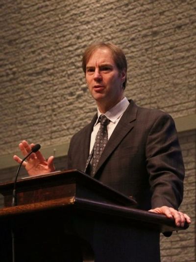 Stephen Meyer on a Darwin's Doubt presentation at Covenant College
