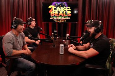 Zachary Bell (Veteran With A Sign)
Actor - Jonathon Schaech (That Thing You Do)
AJ Buckley (Seal Tea