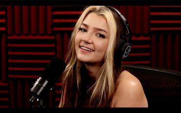 Skydxddy filming TikTok Content.