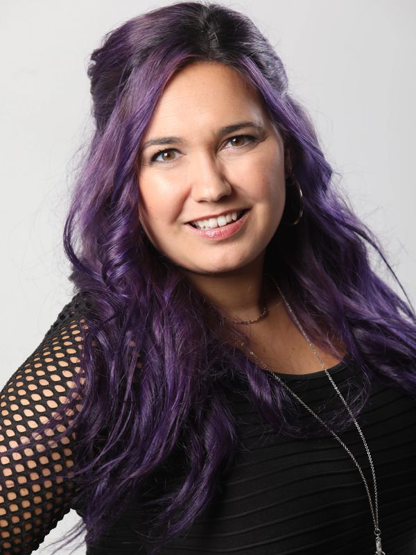 Tenue de livre :
-	Travailleur Autonome
-	Entreprise

Déclaration d’impôts :
-	Particuliers
-	Travai